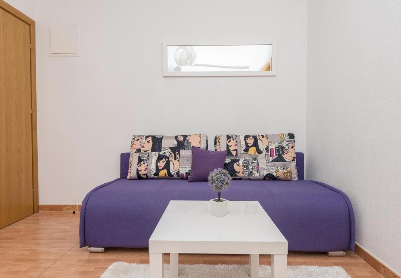 Apartments Ivi - 100 M From Pebble Beach Drasnice Bagian luar foto